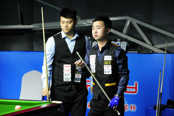 协议而陷入 协议而陷入